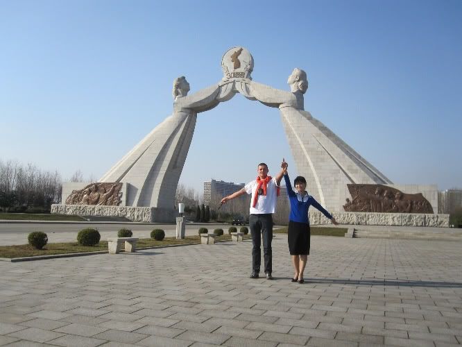 Северная Корея дико предвзято или Как я первый раз влюбился в азиатку