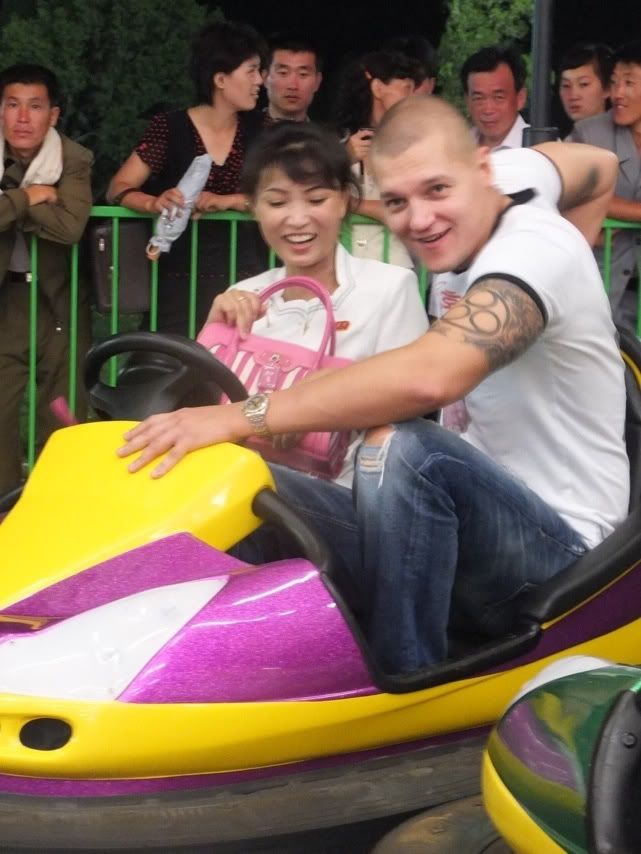 Северная Корея дико предвзято или Как я первый раз влюбился в азиатку