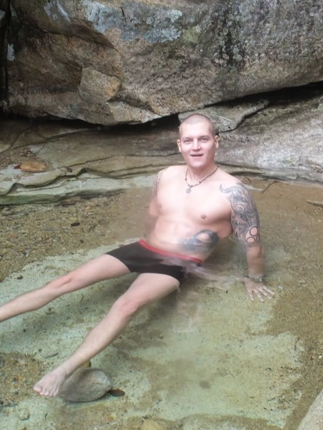 Северная Корея дико предвзято или Как я первый раз влюбился в азиатку