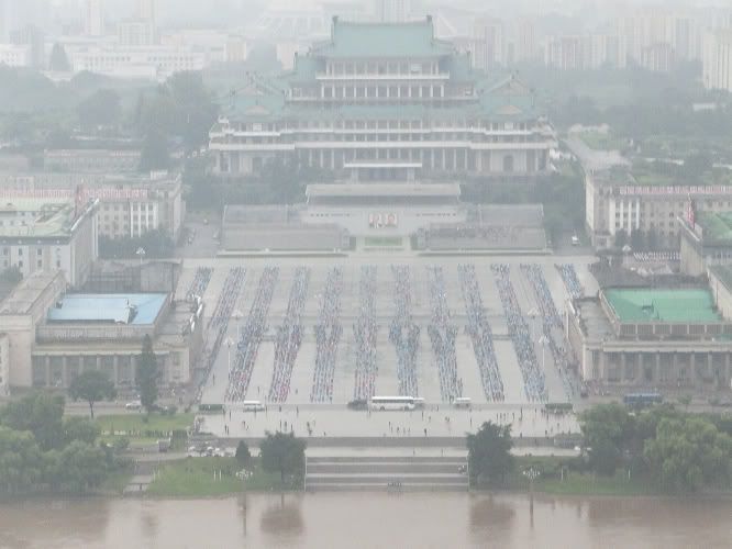 Северная Корея дико предвзято или Как я первый раз влюбился в азиатку