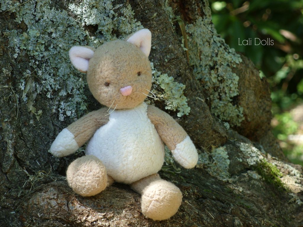 7" mini Lali kitty - Ems 7" mini Lali kitty - Ems