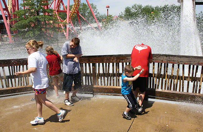 Kings-Island-6-3-10-Congo-River-Falls-7.