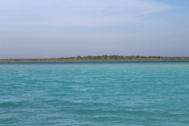 Cuarto y Quinto Día: Paseo por Bacalar y su Laguna de 7 Colores - Mahahual-Banco Chinchorro-Bacalar para recordar... (28)
