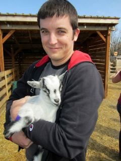 Brady Groves