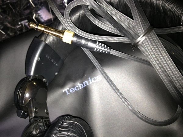 Bán Headphone Dj :Hdj Technics 1210 -Technics 1200 - 3