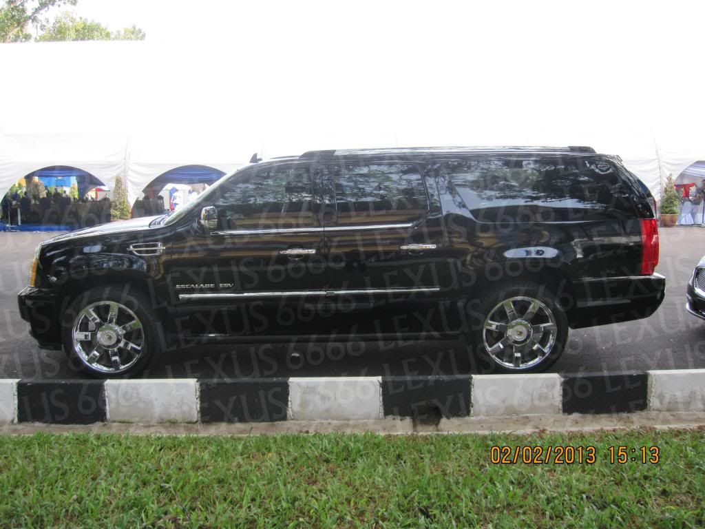 EscaladeTBJMuar3_zps7cc8603c.jpg