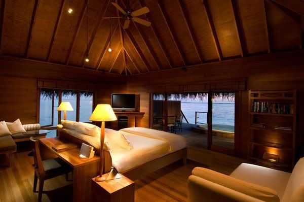 Luxury-and-Amazing-Bedrooms-with-a-Panoramic-View-of-the-beach-9.jpg